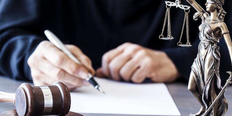 Jak działa komornik